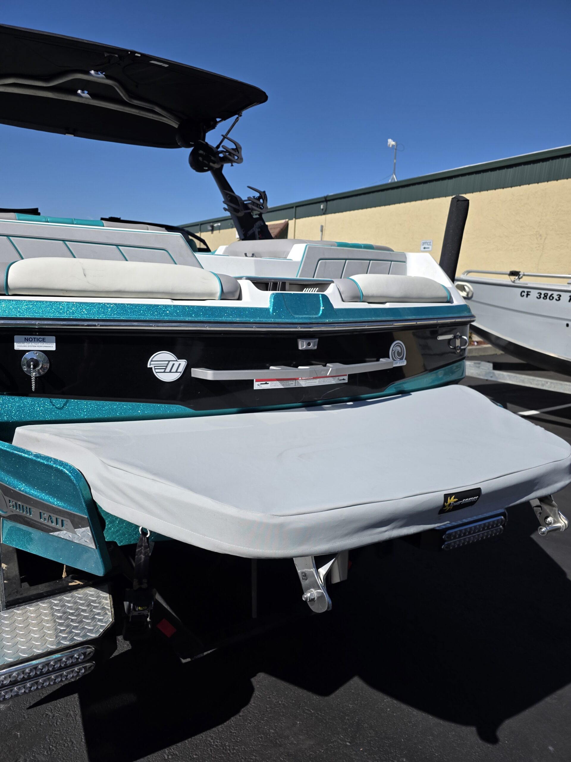 2023 Malibu 23 LSV Swim platform cover - Image 4