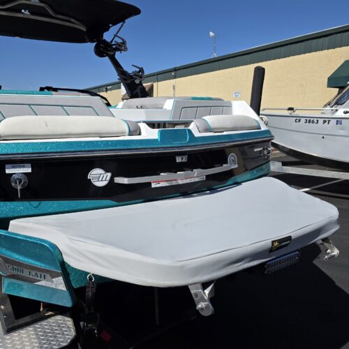 2023 Malibu 23 LSV Swim platform cover